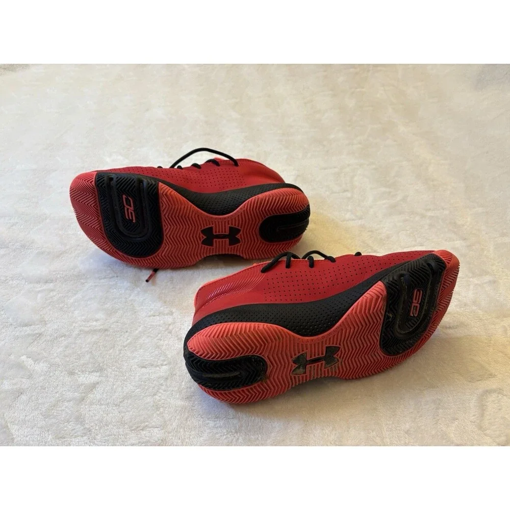 Youth Boys Under Armour Curry 3Zer0 - Size 7Y